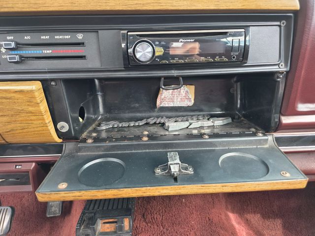 1987 Jeep Grand Wagoneer Base 1987 Jeep Grand Wagoneer Base