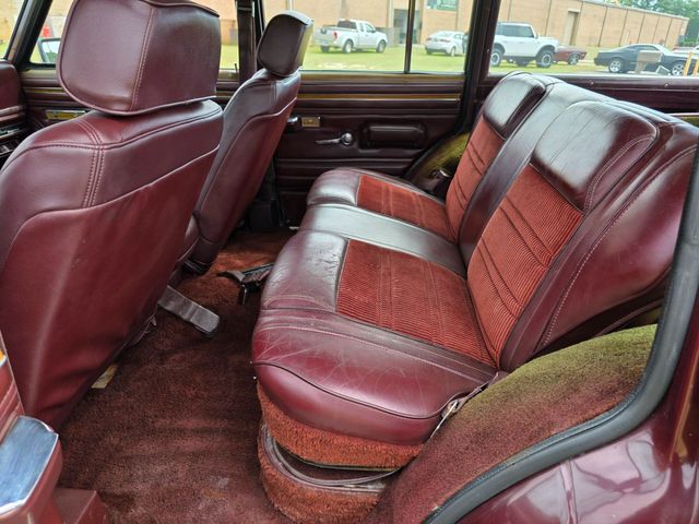 1987 Jeep Grand Wagoneer Base 1987 Jeep Grand Wagoneer Base