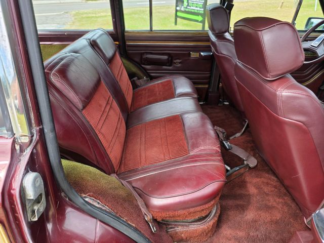 1987 Jeep Grand Wagoneer Base 1987 Jeep Grand Wagoneer Base