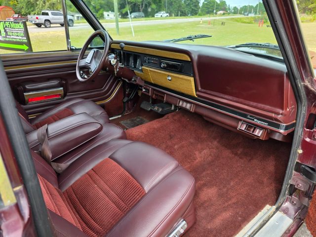 1987 Jeep Grand Wagoneer Base 1987 Jeep Grand Wagoneer Base