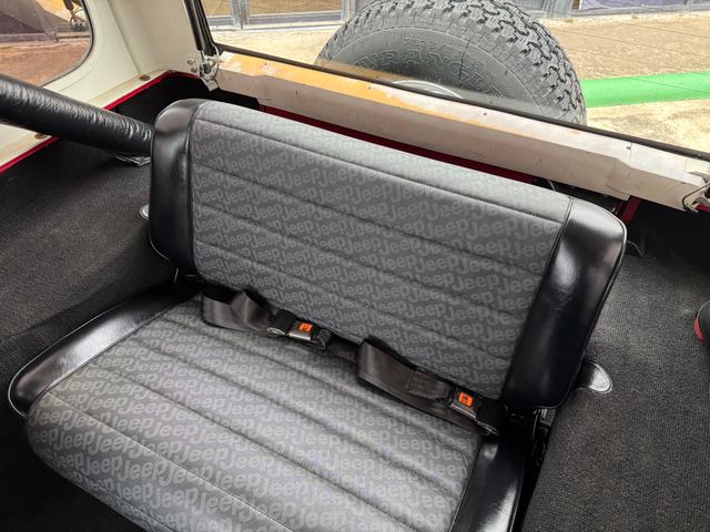 1987 Jeep Wrangler Base