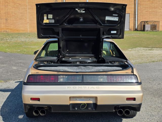 1987 Pontiac Fiero SE 1987 Pontiac Fiero SE