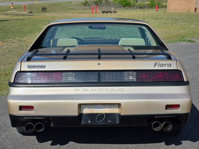 1987 Pontiac Fiero SE