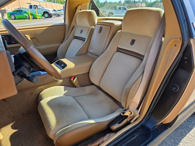 1987 Pontiac Fiero SE