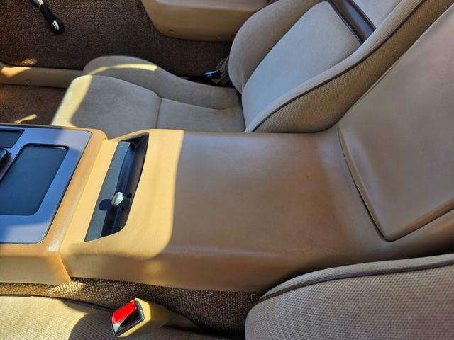 1987 Pontiac Fiero SE