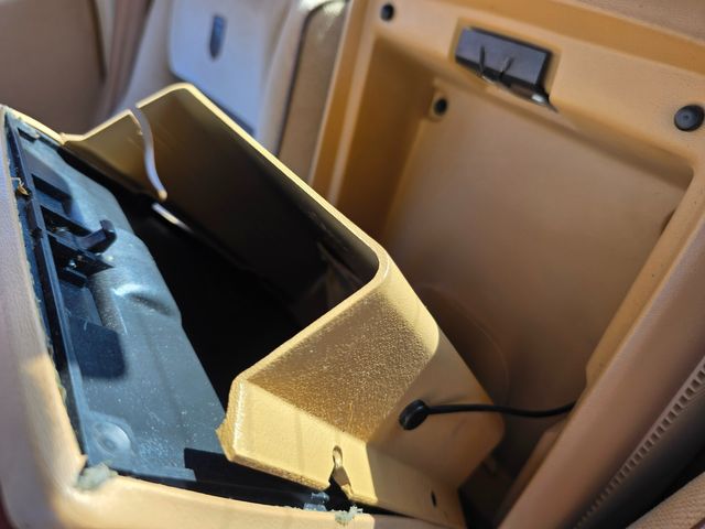 1987 Pontiac Fiero SE