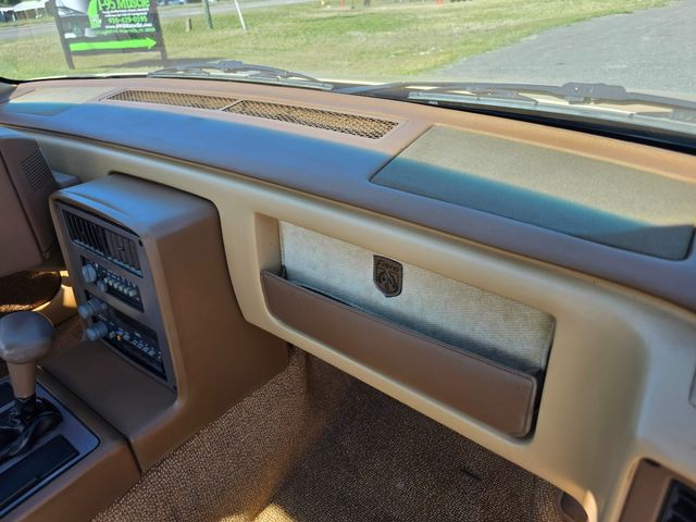 1987 Pontiac Fiero SE 1987 Pontiac Fiero SE