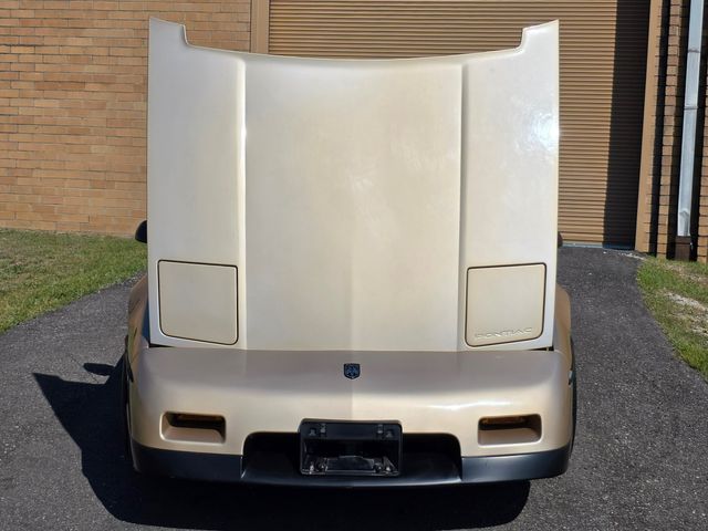 1987 Pontiac Fiero SE 1987 Pontiac Fiero SE