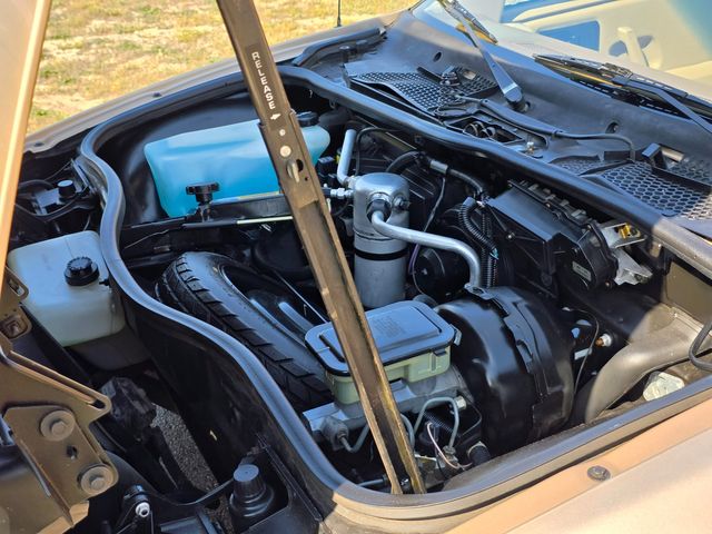 1987 Pontiac Fiero SE 1987 Pontiac Fiero SE