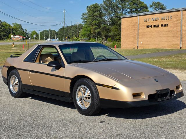 1987 Pontiac Fiero SE 1987 Pontiac Fiero SE