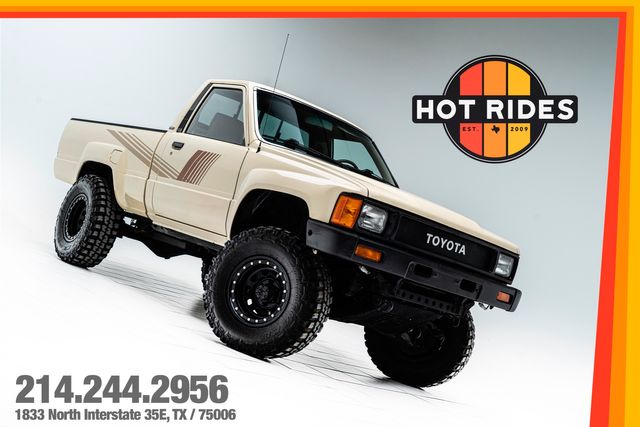 1987 Toyota Pickup Restored & Lifted in Carrollton, TX 75006