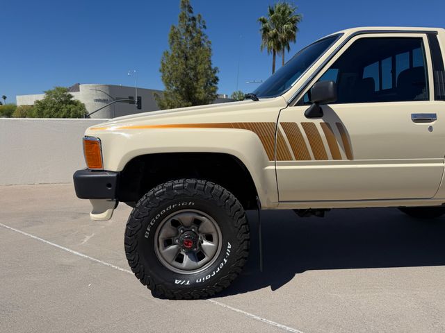 1987 Toyota Pickup SR5 4X4