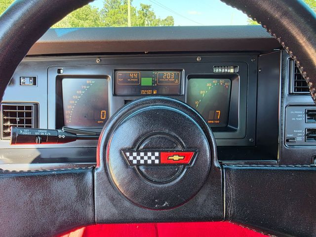 1988 Chevrolet Corvette Coupe 1988 Chevrolet Corvette Coupe