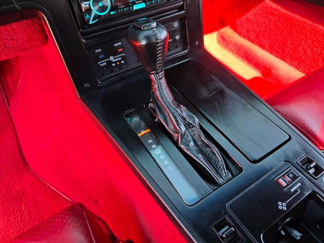 1988 Chevrolet Corvette Coupe 1988 Chevrolet Corvette Coupe