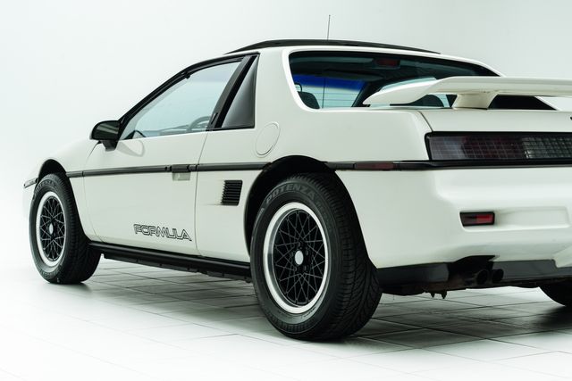 1988 Pontiac Fiero Formula | Carrollton, TX | Texas Hot Rides 1988 Pontiac Fiero Formula | Carrollton, TX | Texas Hot Rides