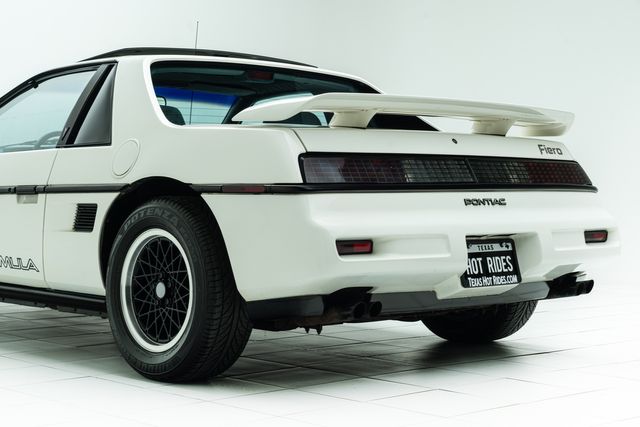1988 Pontiac Fiero Formula | Carrollton, TX | Texas Hot Rides 1988 Pontiac Fiero Formula | Carrollton, TX | Texas Hot Rides