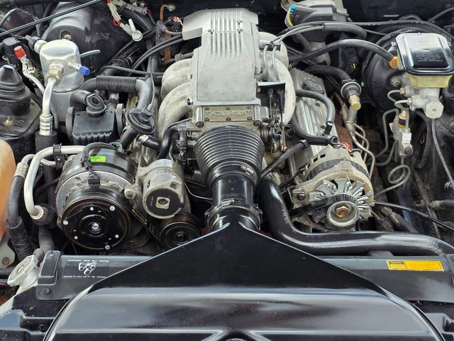 1989 Chevrolet Camaro Z28 IROC-Z 1989 Chevrolet Camaro Z28 IROC-Z