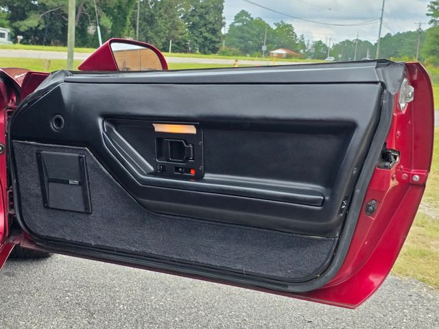 1989 Chevrolet Corvette Coupe 1989 Chevrolet Corvette Coupe