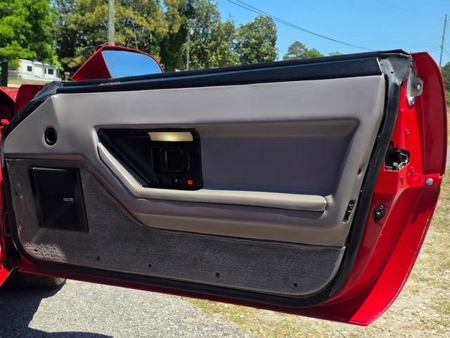 1989 Chevrolet Corvette Coupe 1989 Chevrolet Corvette Coupe