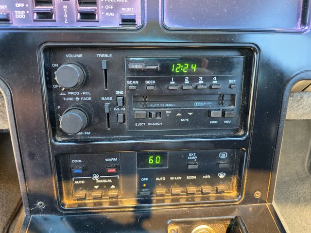 1989 Chevrolet Corvette Coupe 1989 Chevrolet Corvette Coupe