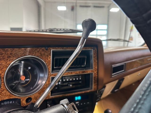 1989 GMC Suburban V1500 | Irving, Texas | Hopper Motorplex 1989 GMC Suburban V1500 | Irving, Texas | Hopper Motorplex