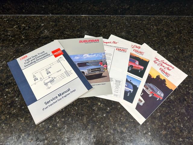 1989 GMC Suburban V1500 | Irving, Texas | Hopper Motorplex 1989 GMC Suburban V1500 | Irving, Texas | Hopper Motorplex