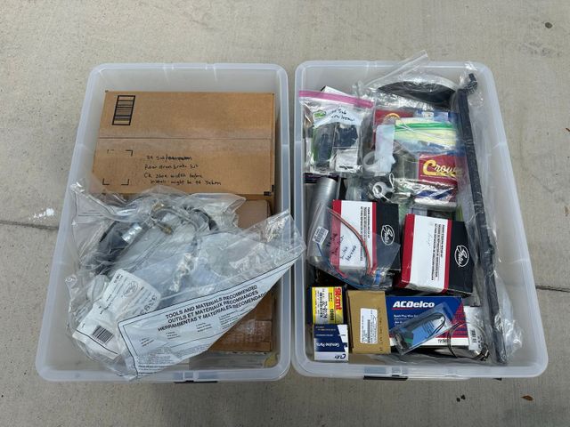 1989 GMC Suburban V1500 | Irving, Texas | Hopper Motorplex