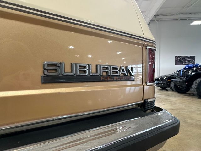 1989 GMC Suburban V1500 | Irving, Texas | Hopper Motorplex 1989 GMC Suburban V1500 | Irving, Texas | Hopper Motorplex