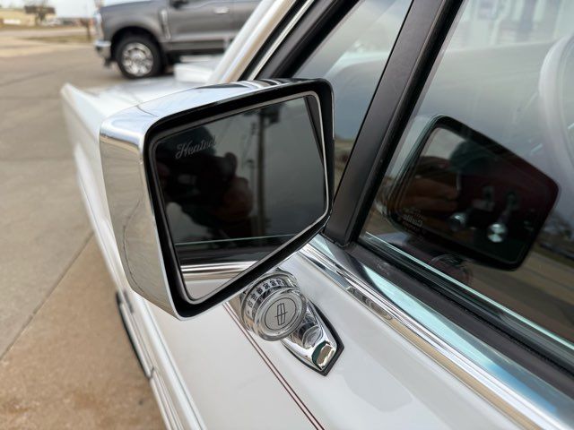 1989 Lincoln Town Car Base | Gifford, IL | Trav's Automotive 1989 Lincoln Town Car Base | Gifford, IL | Trav's Automotive