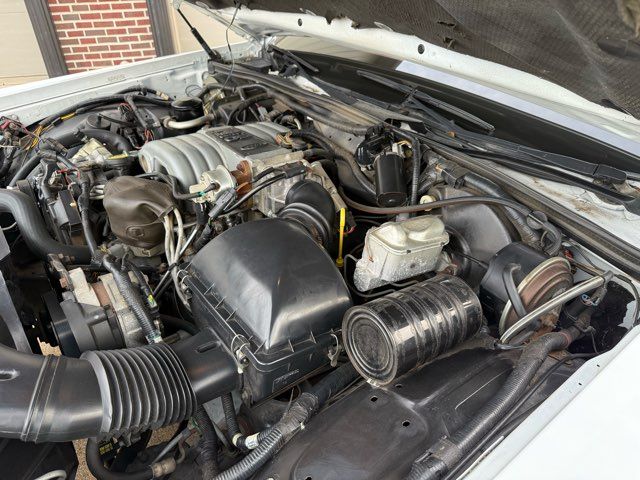1989 Lincoln Town Car Base | Gifford, IL | Trav's Automotive