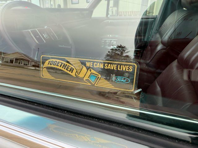 1989 Lincoln Town Car Base | Gifford, IL | Trav's Automotive 1989 Lincoln Town Car Base | Gifford, IL | Trav's Automotive