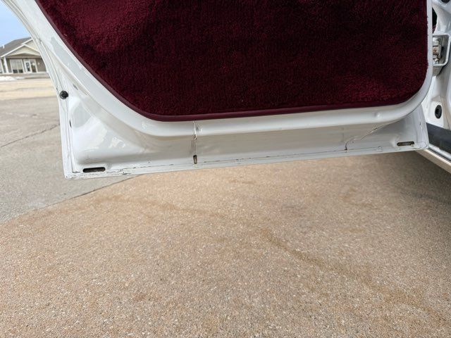 1989 Lincoln Town Car Base | Gifford, IL | Trav's Automotive 1989 Lincoln Town Car Base | Gifford, IL | Trav's Automotive