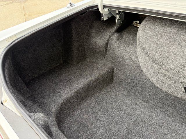 1989 Lincoln Town Car Base | Gifford, IL | Trav's Automotive