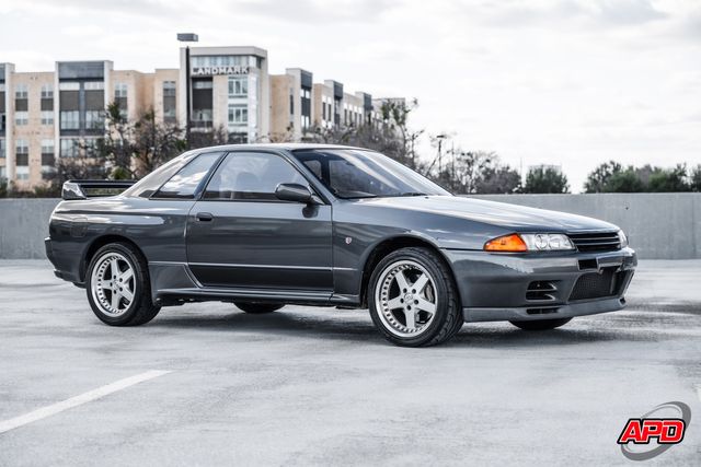 1989 Nissan Skyline GT-R JDM R32 (RHD) 1989 Nissan Skyline GT-R JDM R32 (RHD)