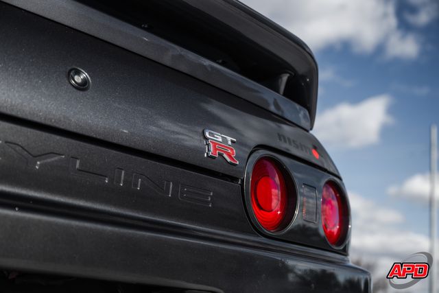 1989 Nissan Skyline GT-R JDM R32 (RHD) 1989 Nissan Skyline GT-R JDM R32 (RHD)