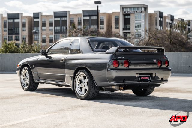 1989 Nissan Skyline GT-R JDM R32 (RHD) 1989 Nissan Skyline GT-R JDM R32 (RHD)