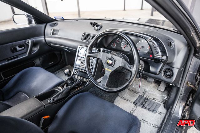 1989 Nissan Skyline GT-R JDM R32 (RHD) 1989 Nissan Skyline GT-R JDM R32 (RHD)