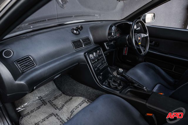 1989 Nissan Skyline GT-R JDM R32 (RHD)