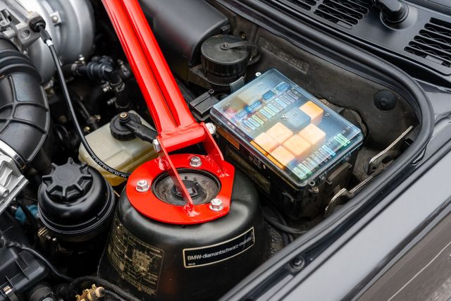 1991 BMW 3 Series 318is