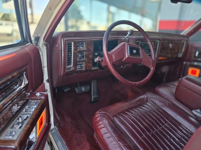 1991 Cadillac Brougham Base 1991 Cadillac Brougham Base