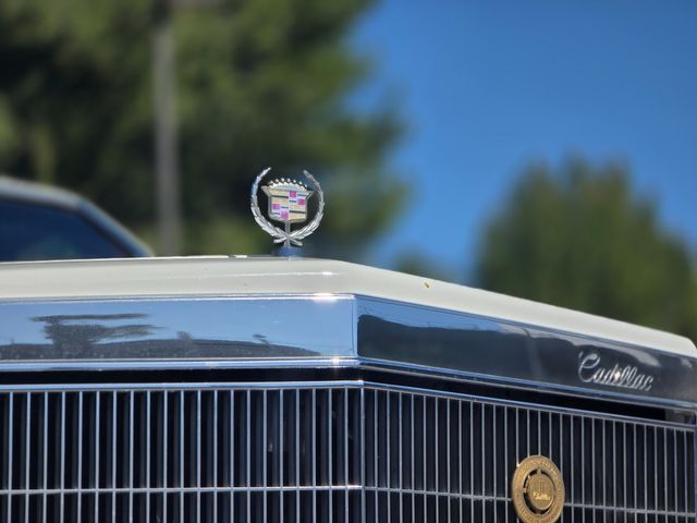 1991 Cadillac Brougham Base 1991 Cadillac Brougham Base