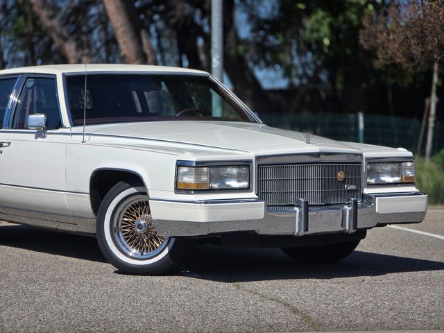 1991 Cadillac Brougham Base