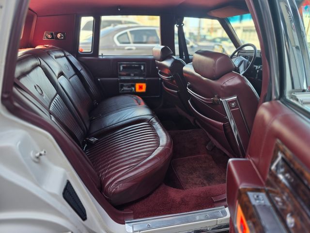 1991 Cadillac Brougham Base 1991 Cadillac Brougham Base