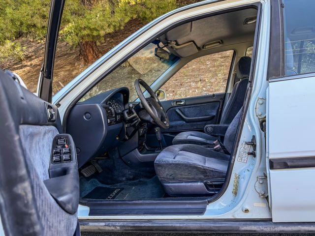 1992 Honda Accord LX | Agoura Hills, CA | SoCal Auto Group 1992 Honda Accord LX | Agoura Hills, CA | SoCal Auto Group