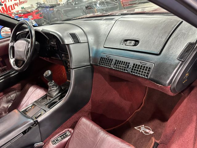 1993 Chevrolet Corvette Coupe 40th Anniversary Edition 6-Speed, Only 42k | Dallas, Texas | Corvette Warehouse 