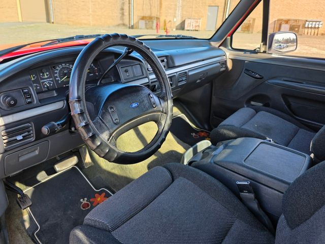 1993 Ford F-150 SVT Lightning 1993 Ford F-150 SVT Lightning