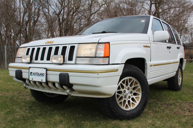 1993 Jeep Grand Cherokee Limited | Roscoe, IL | Autoland Outlets 1993 Jeep Grand Cherokee Limited | Roscoe, IL | Autoland Outlets