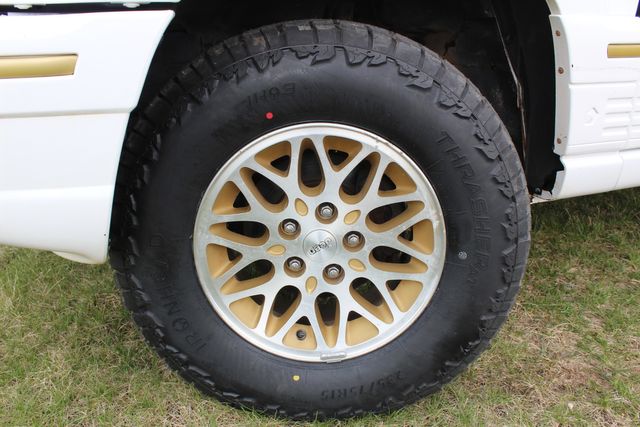 1993 Jeep Grand Cherokee Limited | Roscoe, IL | Autoland Outlets 1993 Jeep Grand Cherokee Limited | Roscoe, IL | Autoland Outlets