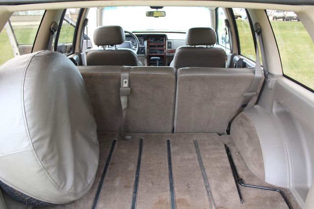 1993 Jeep Grand Cherokee Limited | Roscoe, IL | Autoland Outlets 1993 Jeep Grand Cherokee Limited | Roscoe, IL | Autoland Outlets