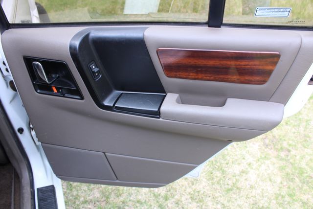 1993 Jeep Grand Cherokee Limited | Roscoe, IL | Autoland Outlets 1993 Jeep Grand Cherokee Limited | Roscoe, IL | Autoland Outlets